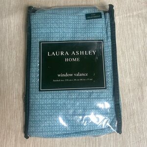Laura Ashley Home Arietta Valance 15 x 86 Blue Cottage New Top Treatment